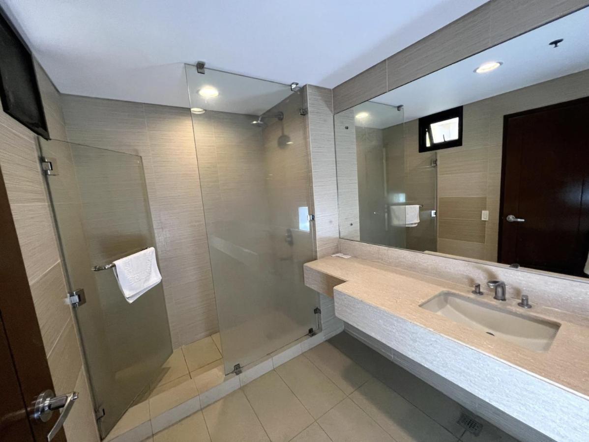 Anvaya Cove Short Term Rental Condos 莫龙 外观 照片