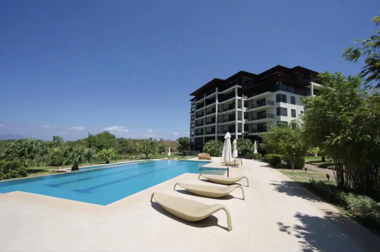 Anvaya Cove Short Term Rental Condos 莫龙 外观 照片